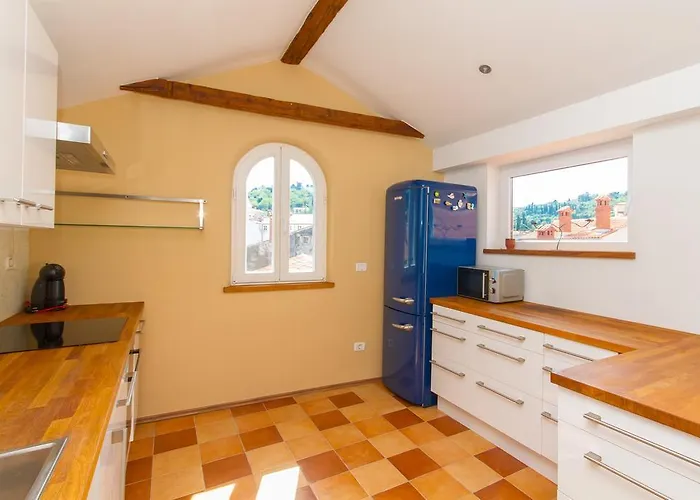 公寓 City Penthouse By Locap Group 皮兰